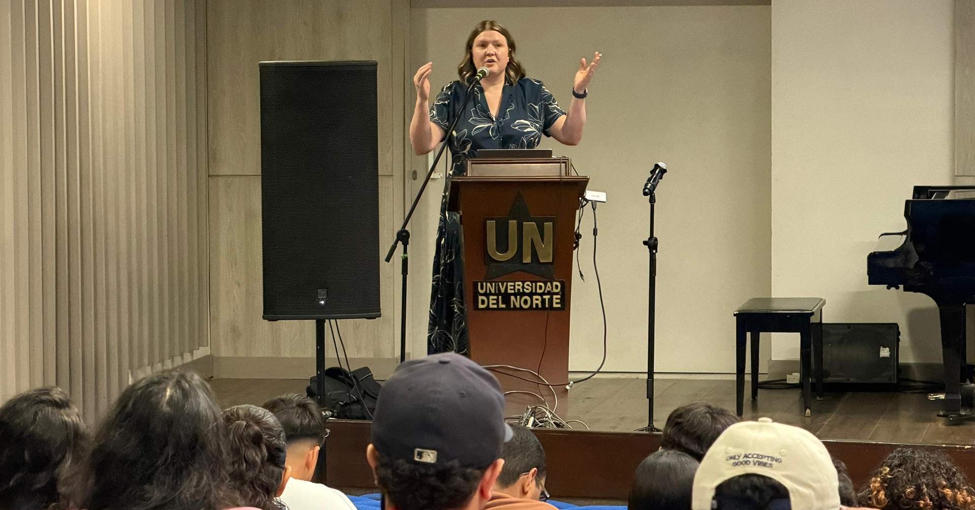 Professor Lindsay Flowers presents a lecture at Universidad del Norte in Barranquilla, Colombia. 