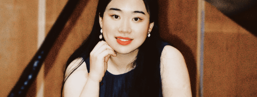 A photo of Kate Zhu.