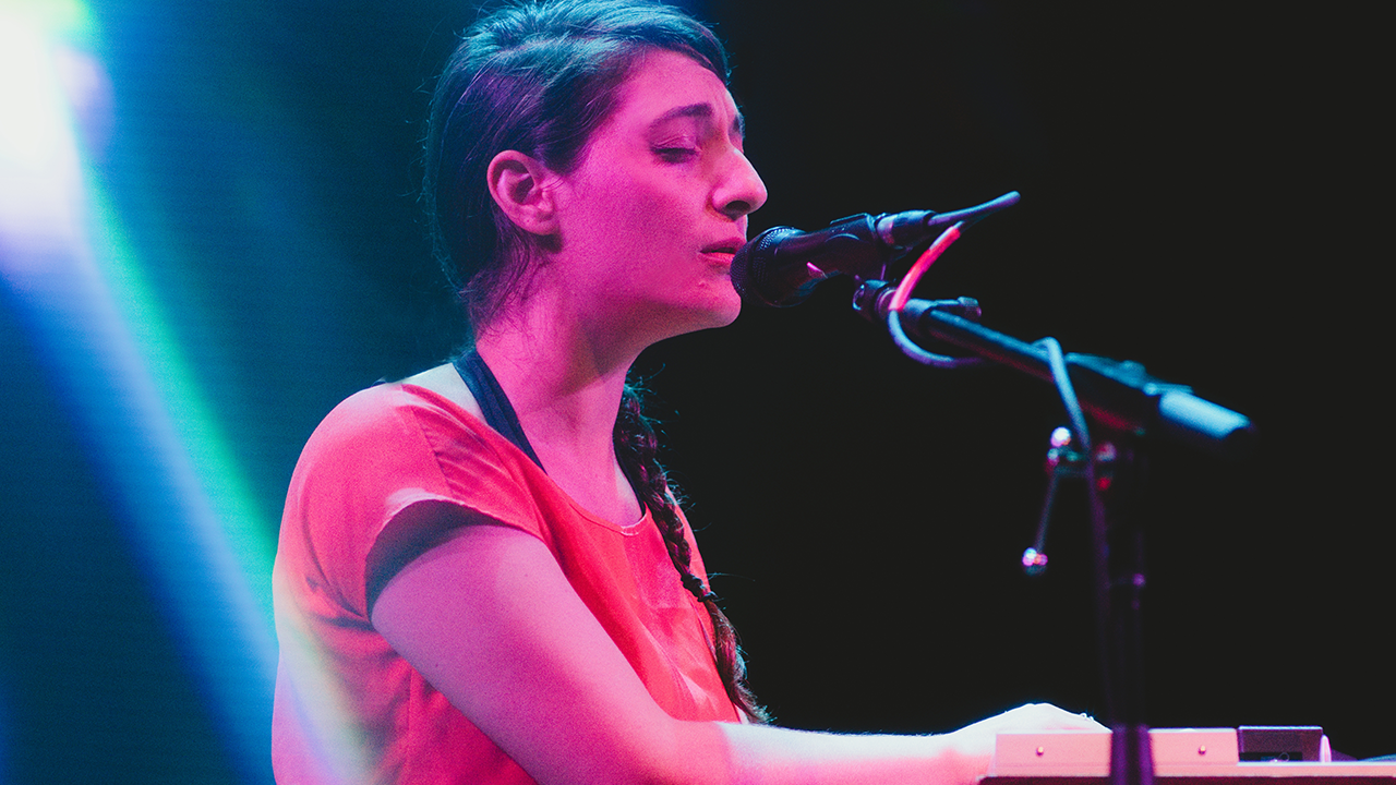 A photo of Lea Bertucci.