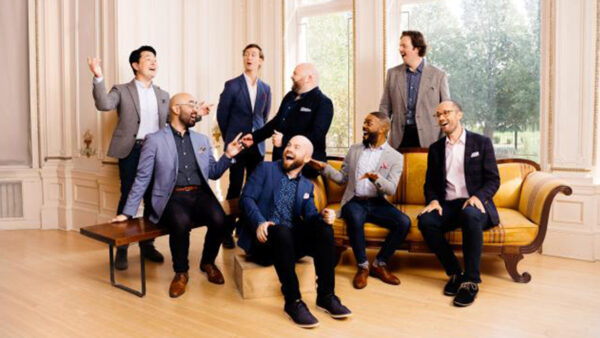 A photo of vocal ensemble Cantus.